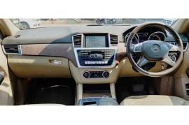 Mercedes GL CDI 350 (2015) Mercedes GL CDI 350 (2015)