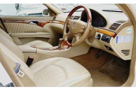 Mercedes E220 CDI (2009)