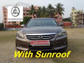 Honda Accord MT With Sunroof (Petrol)