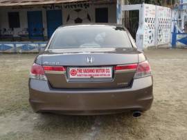 Honda Accord MT With Sunroof (Petrol) Honda Accord MT With Sunroof (Petrol)