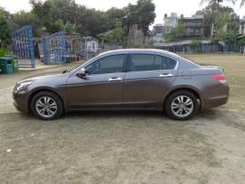 Honda Accord MT With Sunroof (Petrol) Honda Accord MT With Sunroof (Petrol)