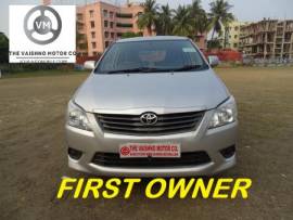Toyota Innova GX 8 STR (Diesel)