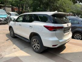 Toyota Fortuner 2.8 4x4 At June 2020 Toyota Fortuner 2.8 4x4 At June 2020