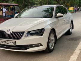 SKODA SUPERB L&k 2019 PETROL, WHITE SKODA SUPERB L&k 2019 PETROL, WHITE