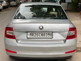 SKODA OCTAVIA STYLE 2015 PETROL
